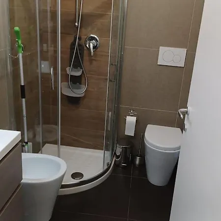 Flat 1 Balcone Apartman Verona